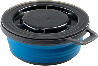 GSI Outdoors 79244 Escape Collapsible Bowl with Lid – 17 fl oz Silicone, Nylon & Polypropylene Camping Bowl with Handle, Packs Flat to 1 Inch for Backpacking, Hiking, Travel & Outdoor Meals, Blue